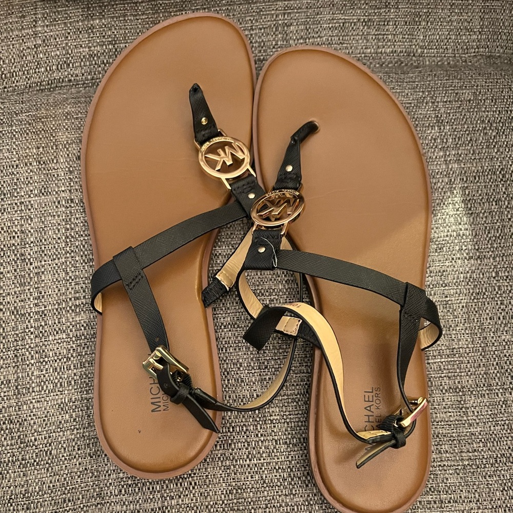 Micheal kors Sandals